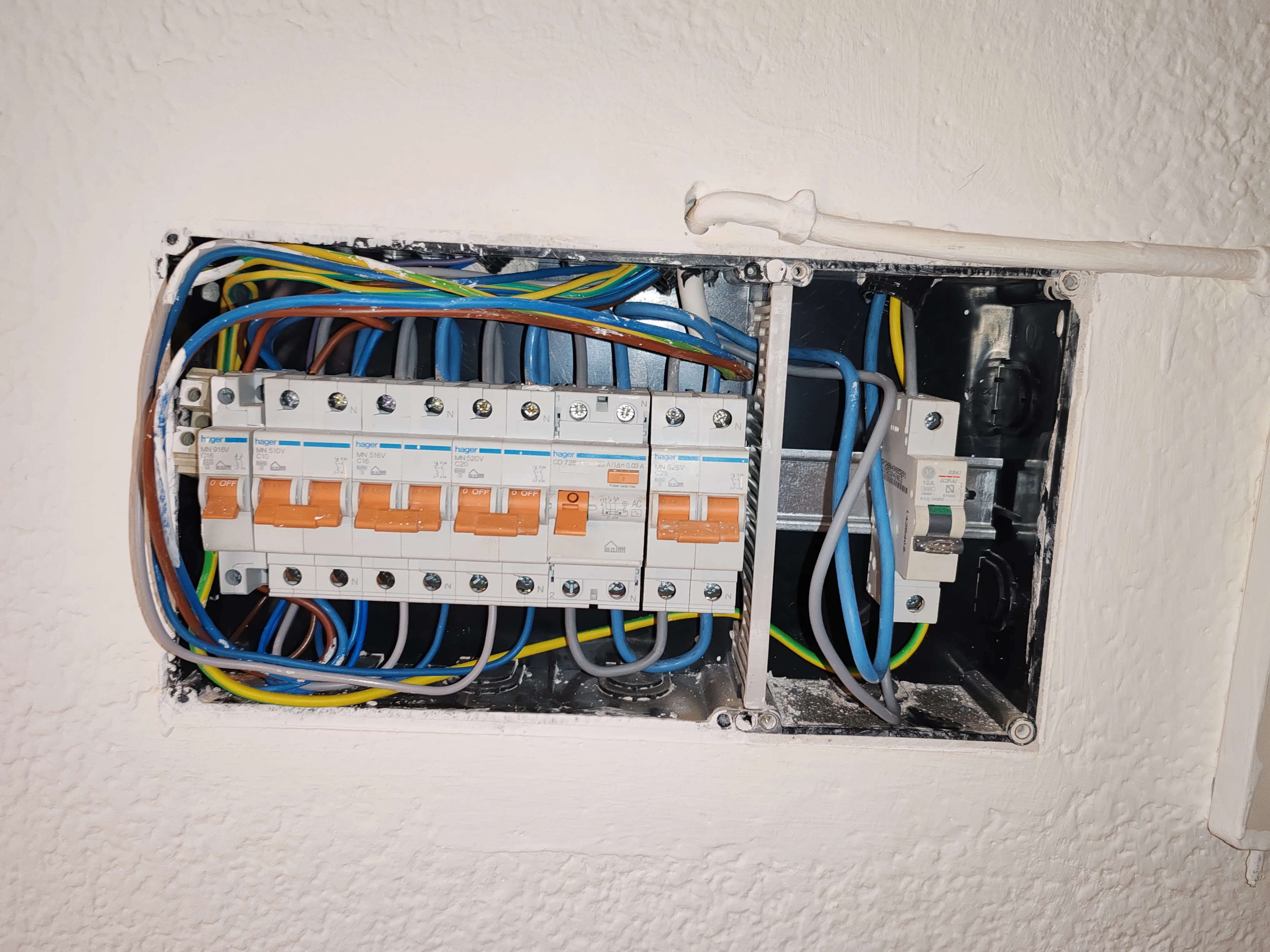 cambio acometida general y Boletín eléctrico! - imagen 3