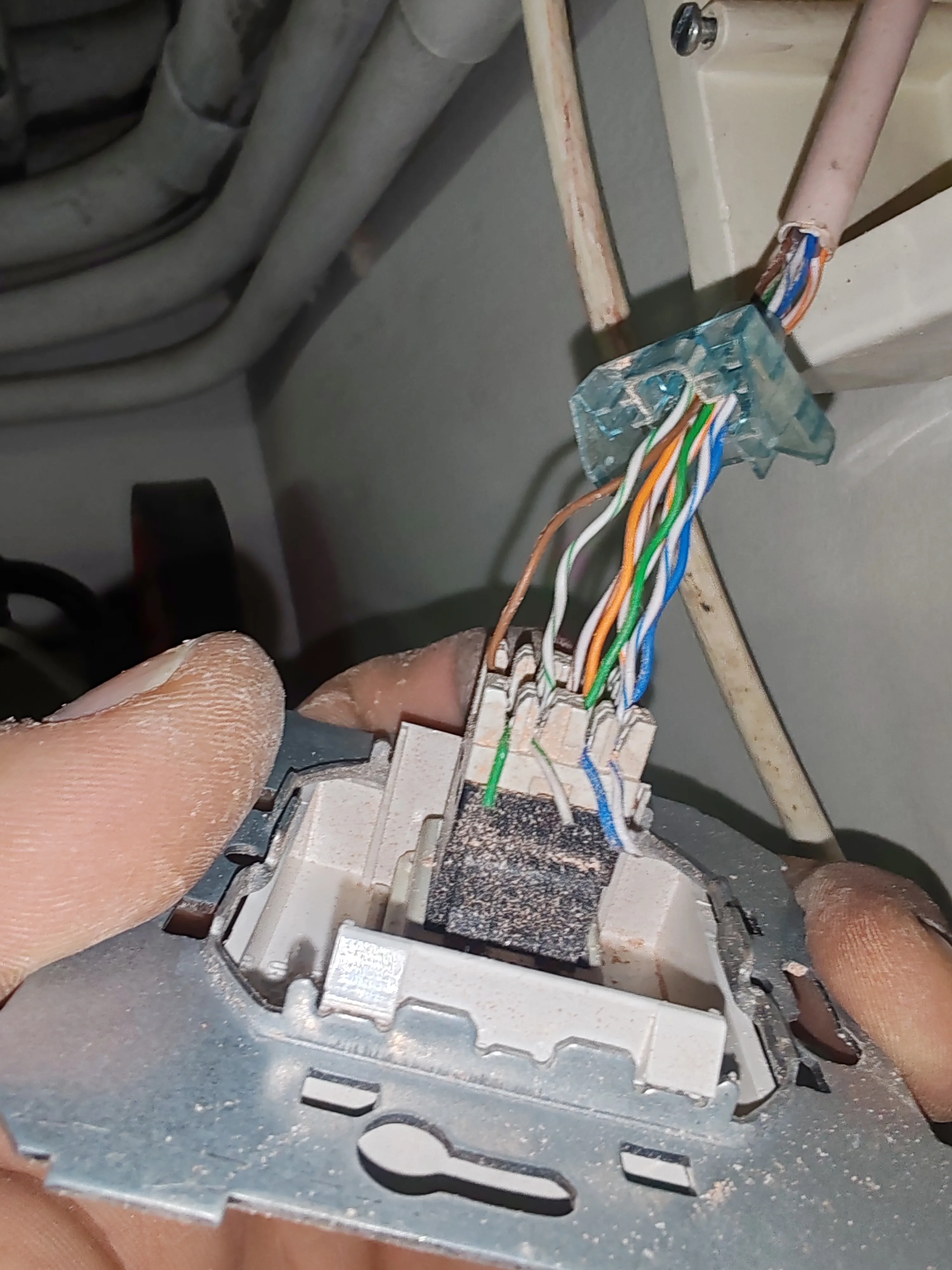 Reestructuración completa líneas eléctricas - imagen 8